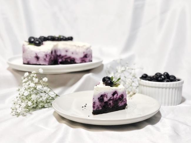 Ombre Blueberry Cheesecake